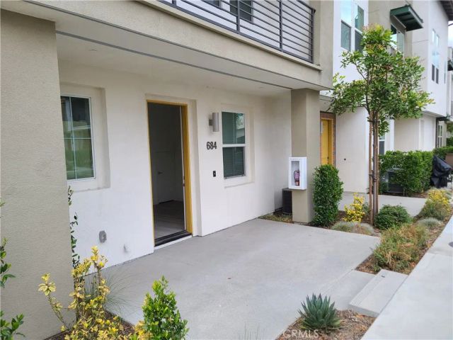 684 Cara Cara Lane, Covina, CA 91723