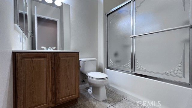 19460 Tor Hill, Apple Valley, CA 92308