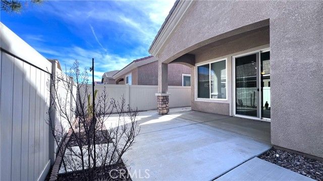 19460 Tor Hill, Apple Valley, CA 92308