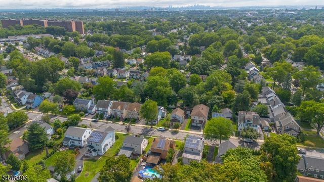 127 Union Ave, Maplewood Twp., NJ 07040