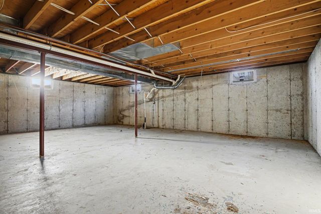 60952 County Road 113, Elkhart, IN 46517