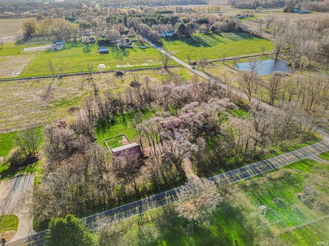 60952 County Road 113, Elkhart, IN 46517