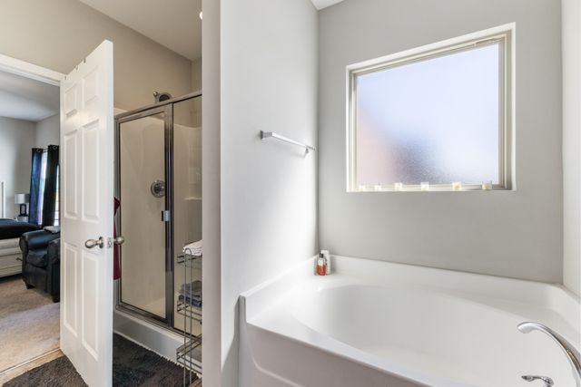 1033 Windemere Dr, Gallatin, TN 37066