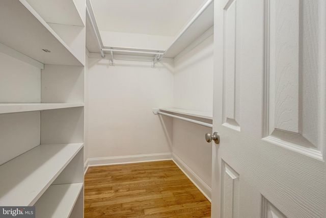 10817 SCOTT DR, Fairfax, VA 22030