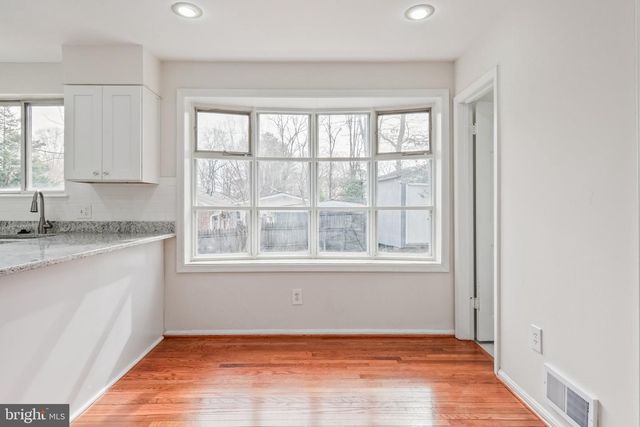 5401 SOUTHAMPTON DR, Springfield, VA 22151