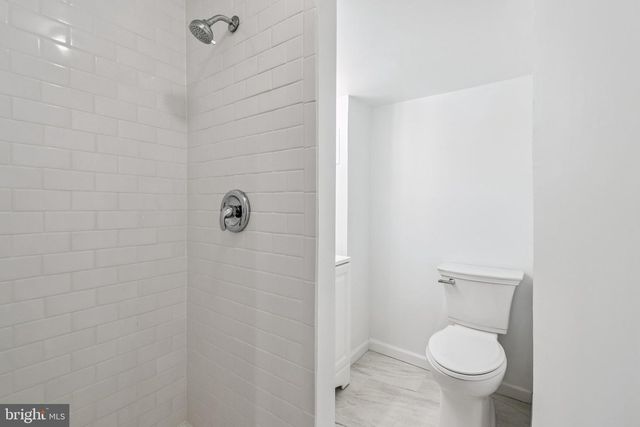 5401 SOUTHAMPTON DR, Springfield, VA 22151