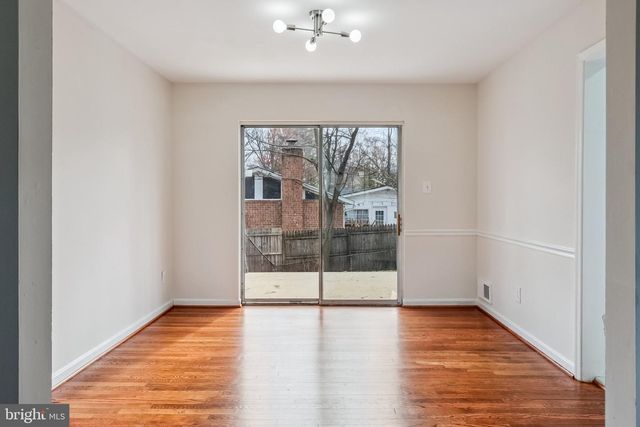 5401 SOUTHAMPTON DR, Springfield, VA 22151