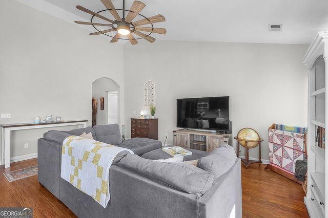 1055 Marne Boulevard, Hinesville, GA 31313