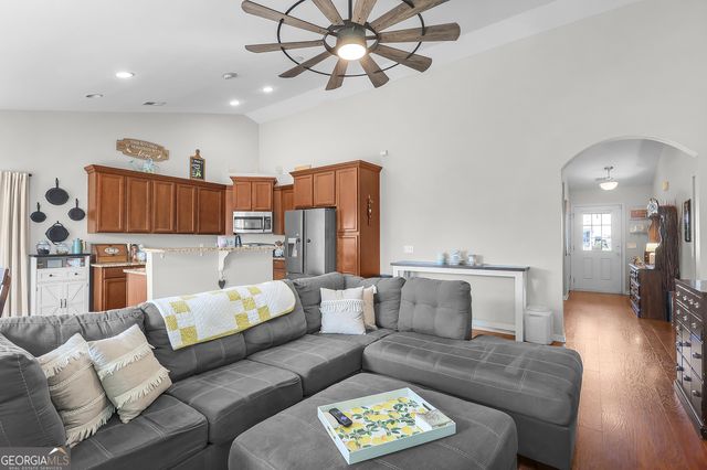 1055 Marne Boulevard, Hinesville, GA 31313