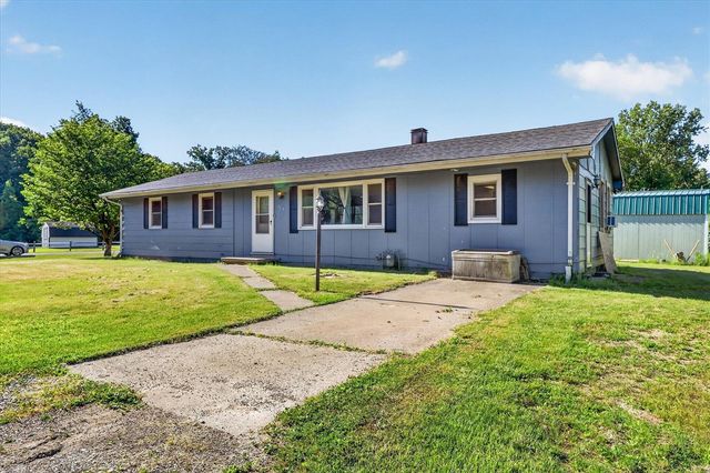 974 Emerson Avenue, Benton Harbor, MI 49022