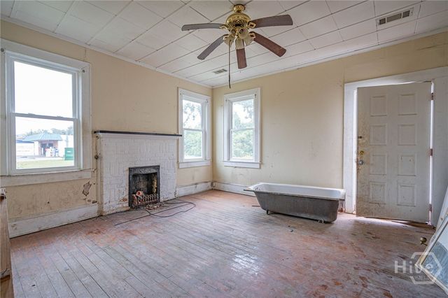 400 N Main Street, Swainsboro, GA 30401