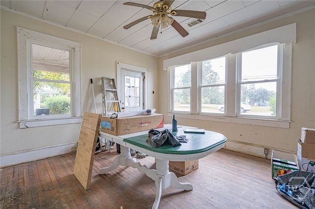 400 N Main Street, Swainsboro, GA 30401