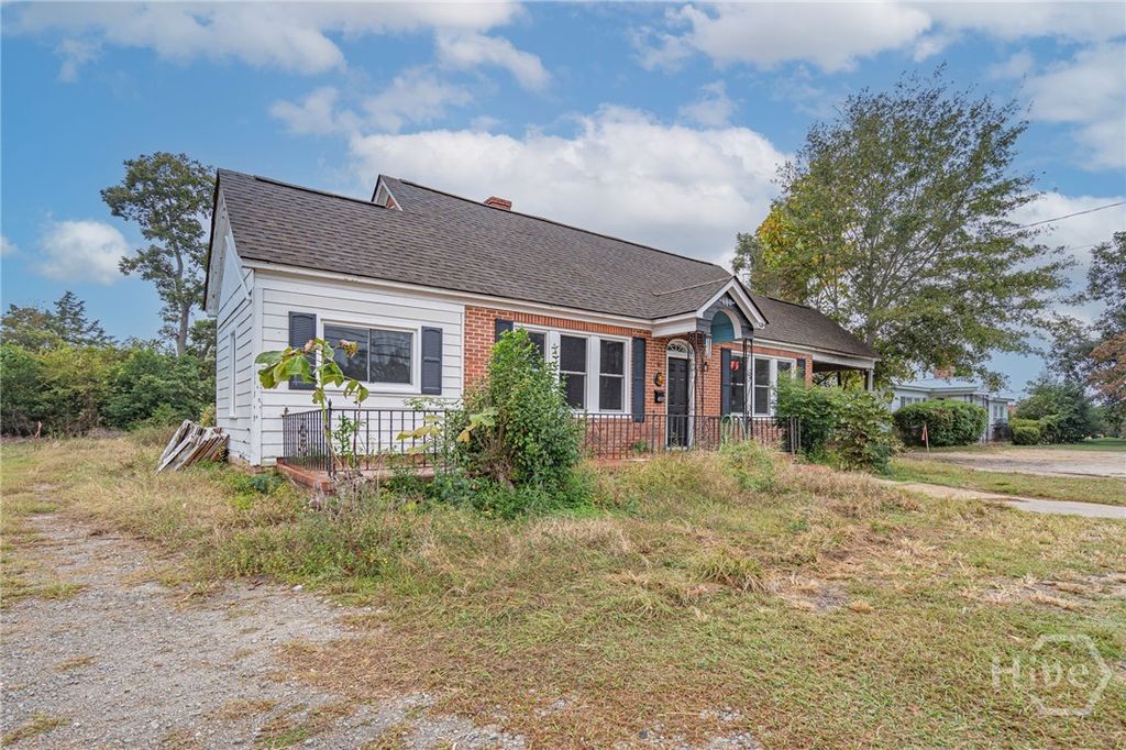400 N Main Street, Swainsboro, GA 30401