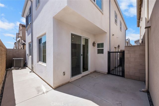 16069 Narni Lane, Fontana, CA 92336