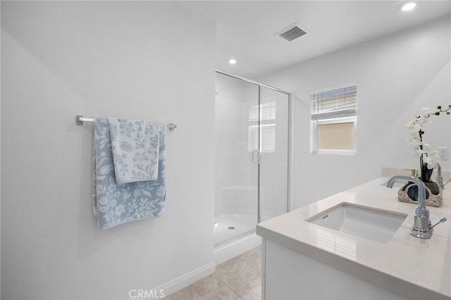 16069 Narni Lane, Fontana, CA 92336