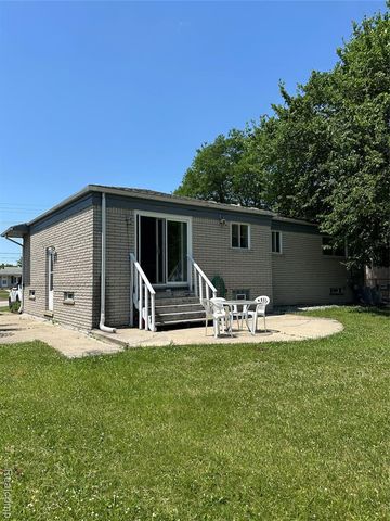 32302 Ryan Road, Warren, MI 48092