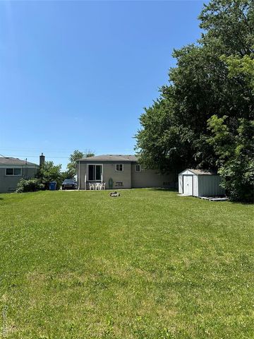 32302 Ryan Road, Warren, MI 48092