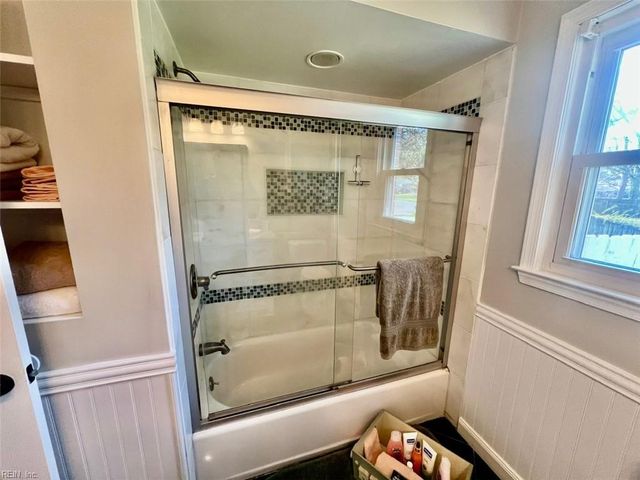 5605 Greenefield DR S, Portsmouth, VA 23703