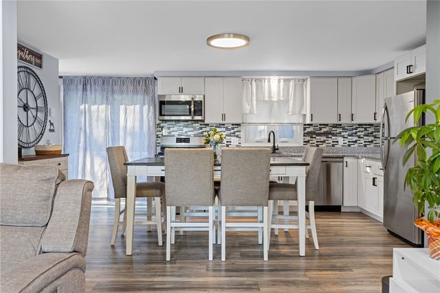 23 Skycrest Avenue, East Providence, RI 02914