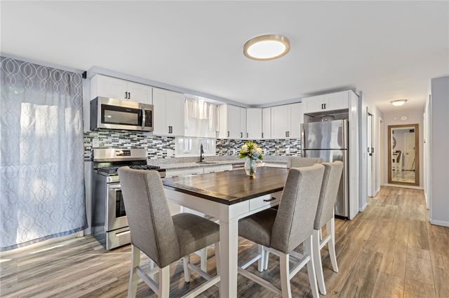 23 Skycrest Avenue, East Providence, RI 02914