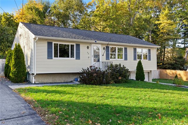 23 Skycrest Avenue, East Providence, RI 02914