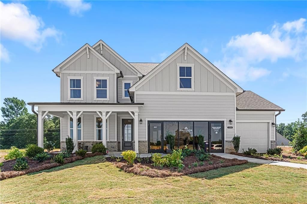 598 Grand Wehunt Drive, Hoschton, GA 30548