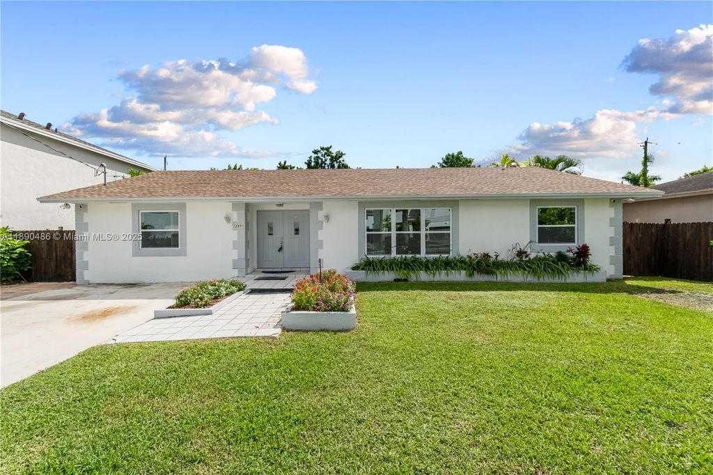 12950 SW 267th St, Homestead, FL 33032