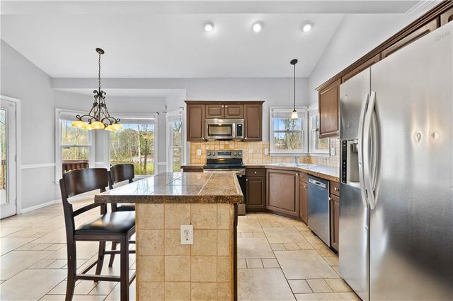 855 River Overlook Drive, Lawrenceville, GA 30043