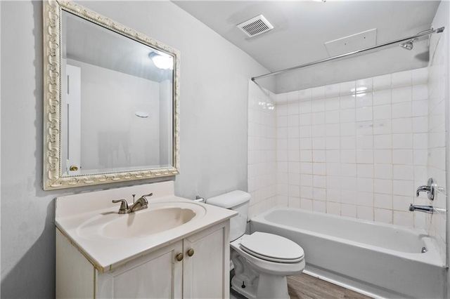 855 River Overlook Drive, Lawrenceville, GA 30043