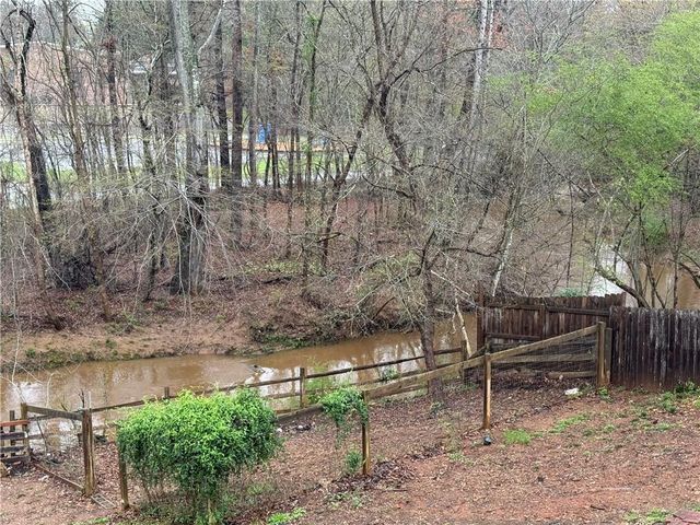 855 River Overlook Drive, Lawrenceville, GA 30043