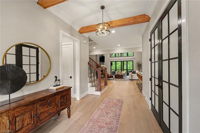 7602 Pemberley Drive, Oak Ridge, NC 27310