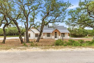 1744 Crossbow, Canyon Lake, TX 78133