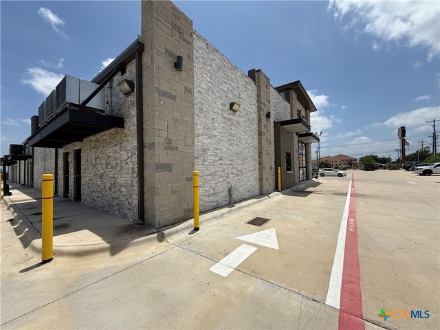 3700 S W S Young Drive 101, Killeen, TX 76542