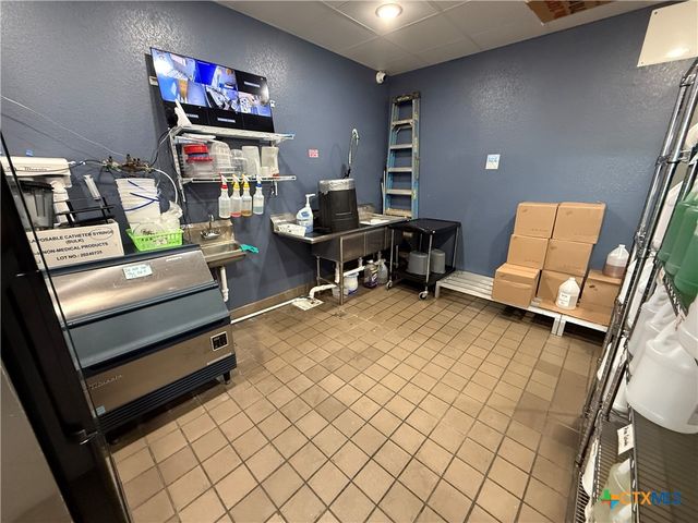 3700 S W S Young Drive 101, Killeen, TX 76542