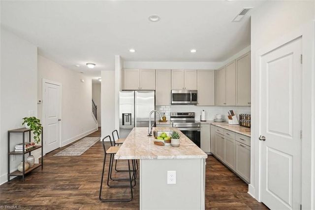 1024 Abbott Street, Mebane, NC 27302