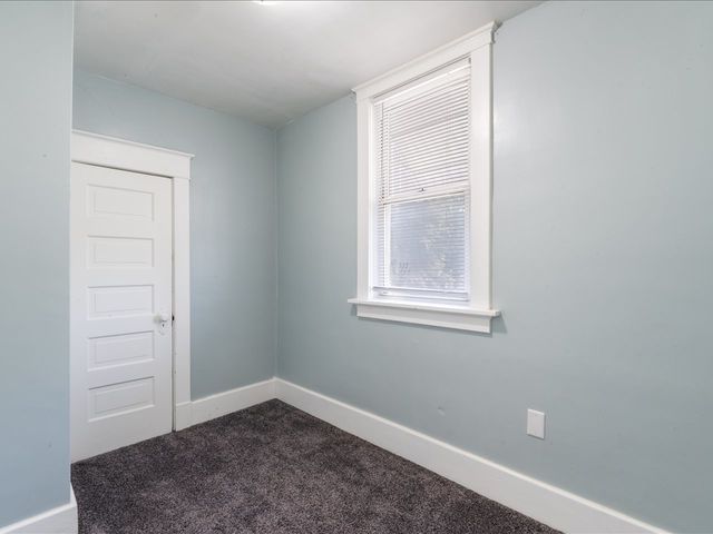 1720 Davie Street, Davenport, IA 52804