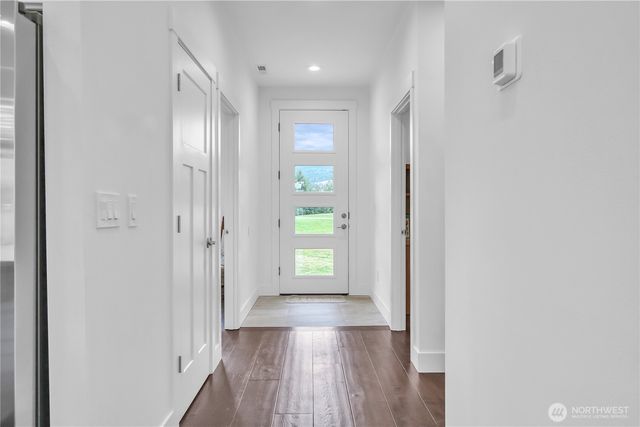 30 Nature Loop, Cathlamet, WA 98612