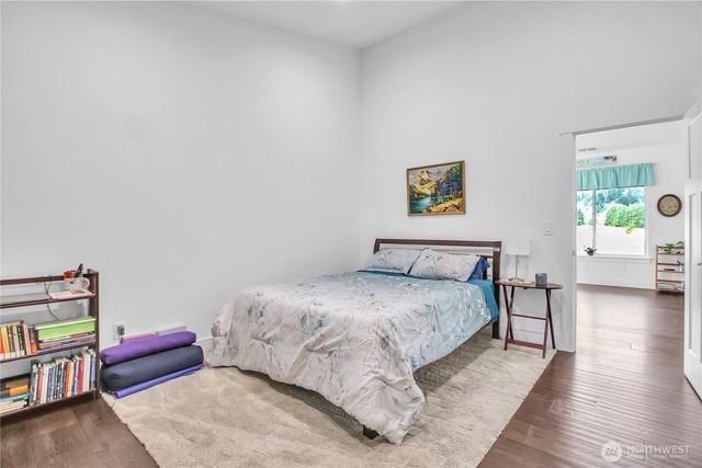 30 Nature Loop, Cathlamet, WA 98612