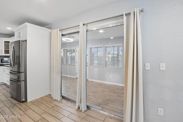 1017 E EL CAMINITO Drive, Phoenix, AZ 85020