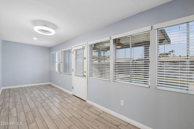 1017 E EL CAMINITO Drive, Phoenix, AZ 85020