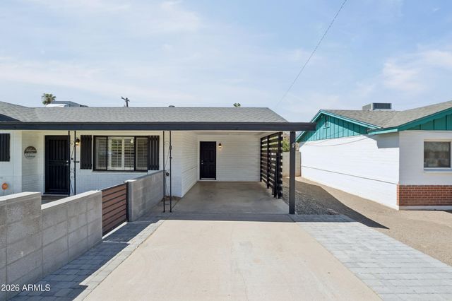 1017 E EL CAMINITO Drive, Phoenix, AZ 85020