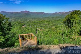 000 Golden Ridge Drive, Lake Lure, NC 28746