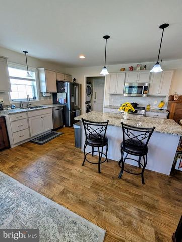 223 DARLINGTON CT, New Providence, PA 17560