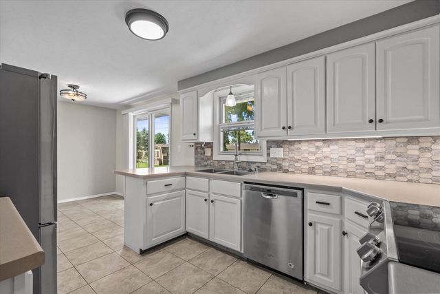 1508 APACHE AVENUE, Green Bay, WI 54313
