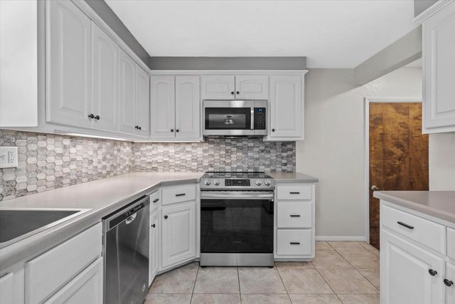 1508 APACHE AVENUE, Green Bay, WI 54313