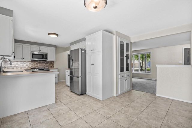 1508 APACHE AVENUE, Green Bay, WI 54313