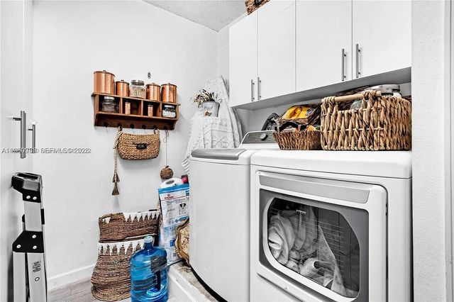 11276 NW 58th Ter, Doral, FL 33178