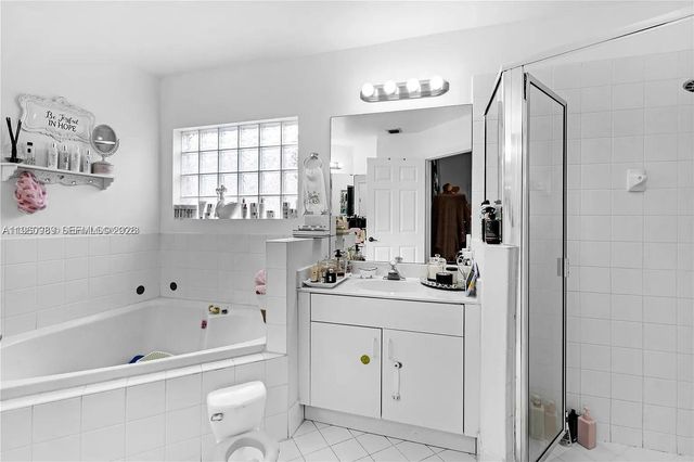 11276 NW 58th Ter, Doral, FL 33178