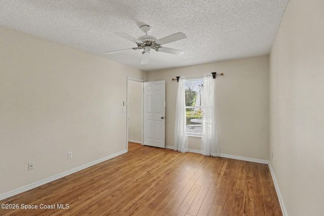 854 Hunters Creek Drive, Melbourne, FL 32904