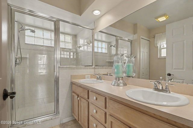 854 Hunters Creek Drive, Melbourne, FL 32904